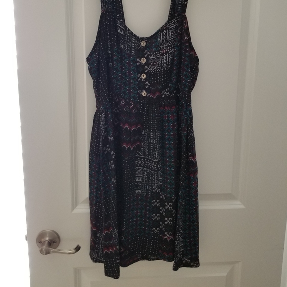 Summer dress - Picture 2 of 3
